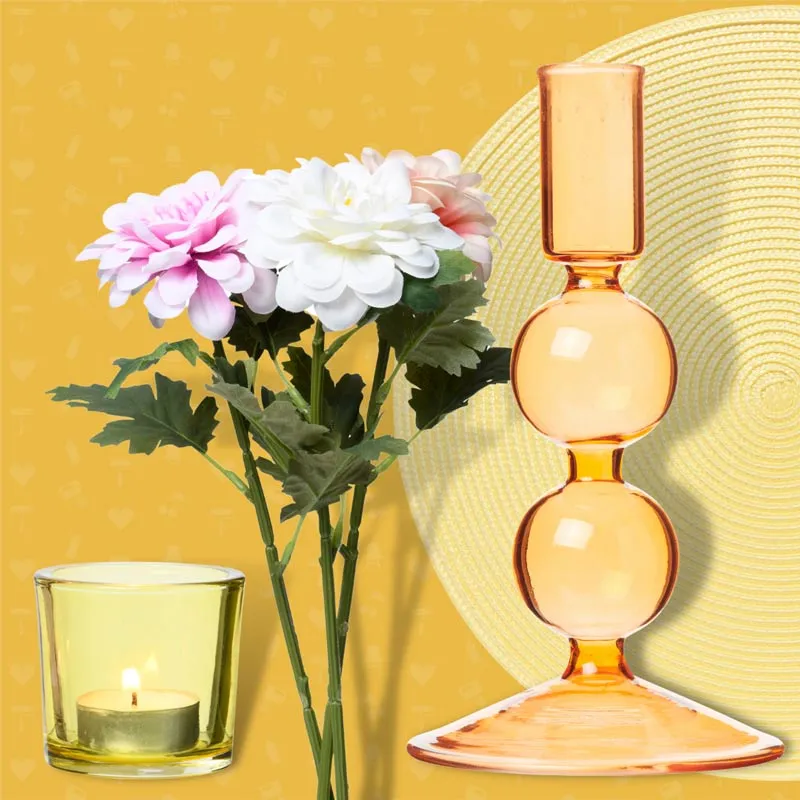 Rusta vårnyheter gul ljusstake plastblommor bordsunderlägg