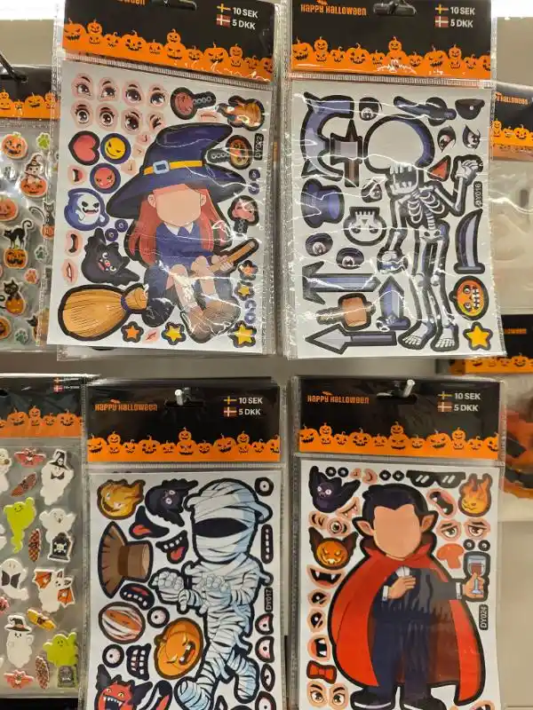 Dollarstore Halloween pyssel klistermärken