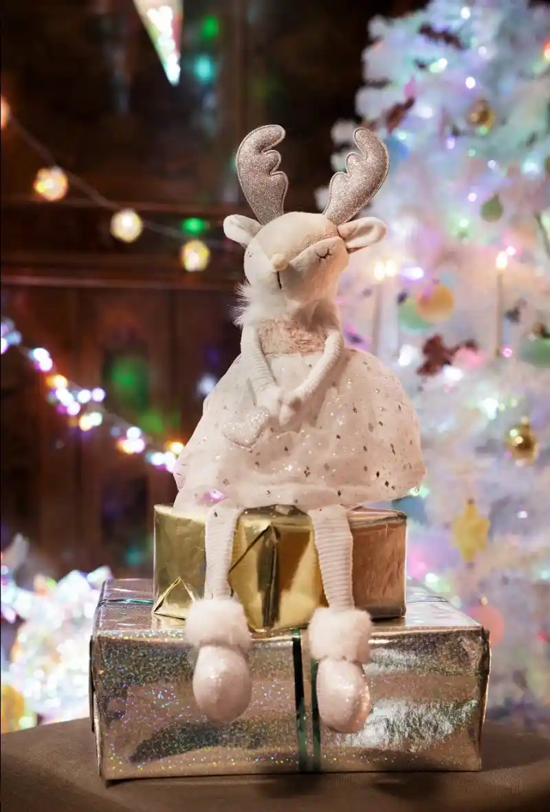 Rusta jul 2024 ren Alice julpynt julprydnad