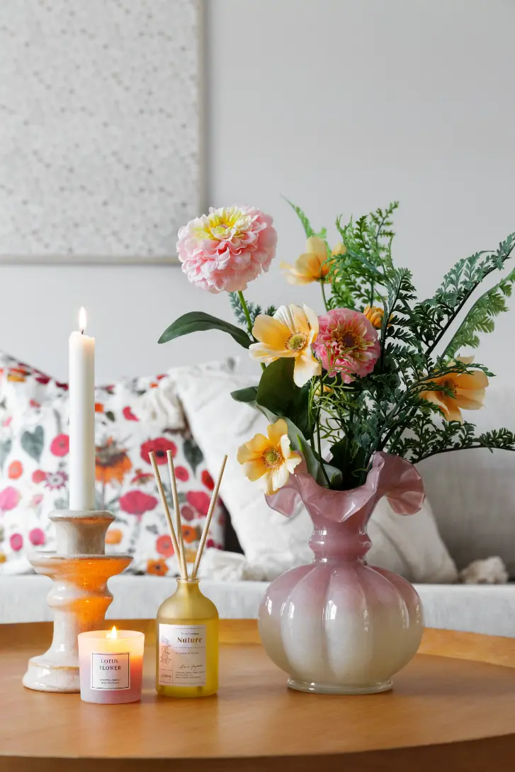 Rusta pressbilder våren 2025